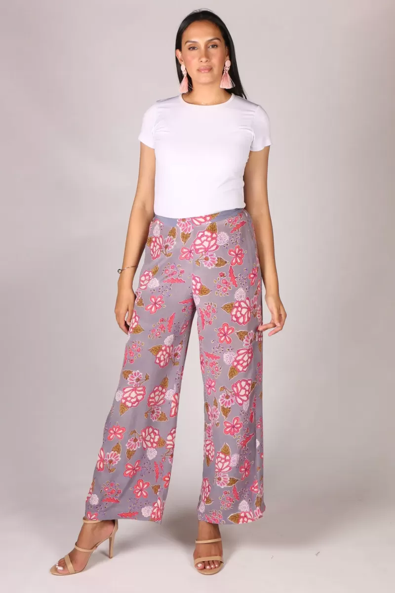 Reads Online Anupamaa Palazzo Garden Pant In Lilac