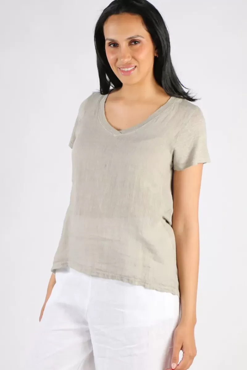 BLUEBERRY Tee Top In Beige