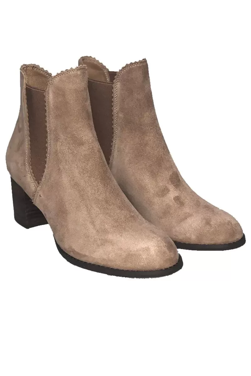 DJANGO & JULIETTE Sadore Boot In Light Chocolate