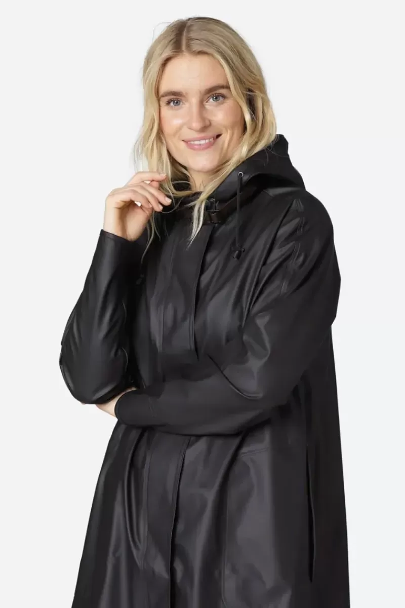 ILSE JACOBSEN A Line Raincoat In Black