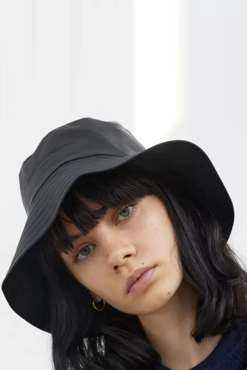 ILSE JACOBSEN Rain Hat In Black