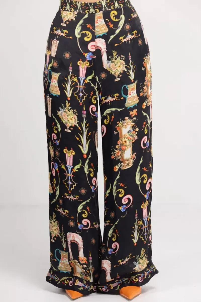 INOA Ivy Livid Pant In L'Huere Livid Print