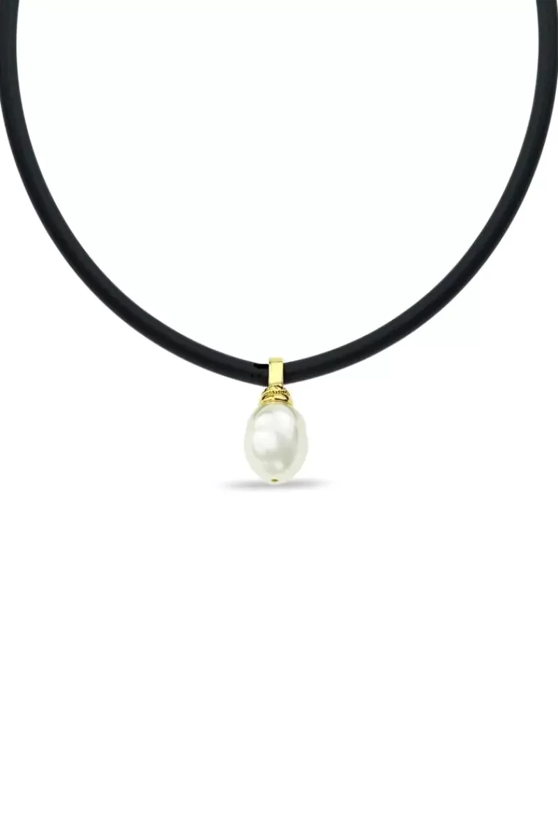 JANTAN Capped Pendant Necklace In Cream