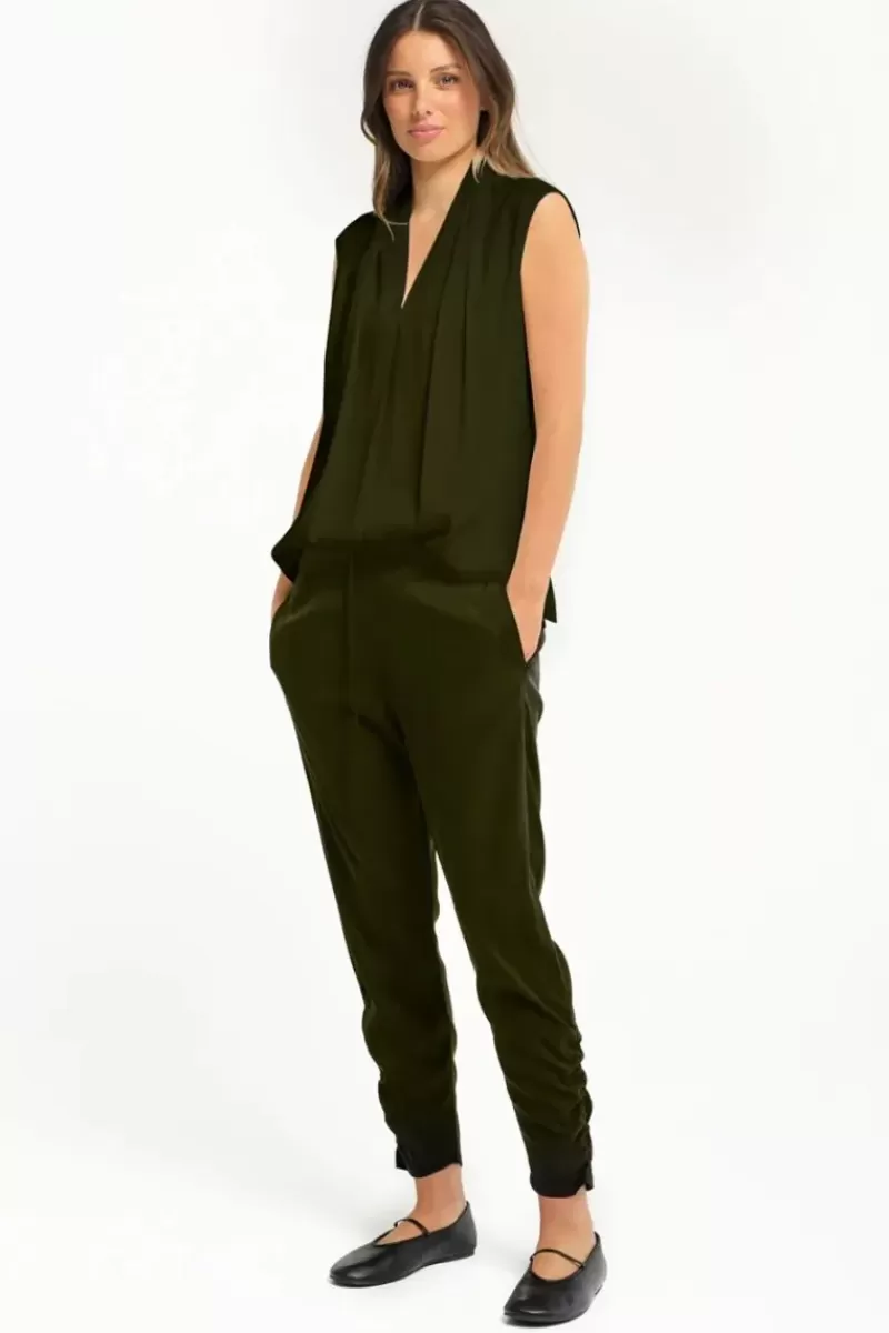 LOUNGE THE LABEL Crozet Pant In Olive