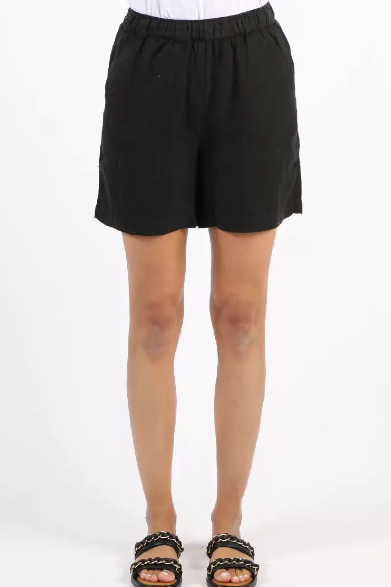 MOS MOSH Emmi Short In Black