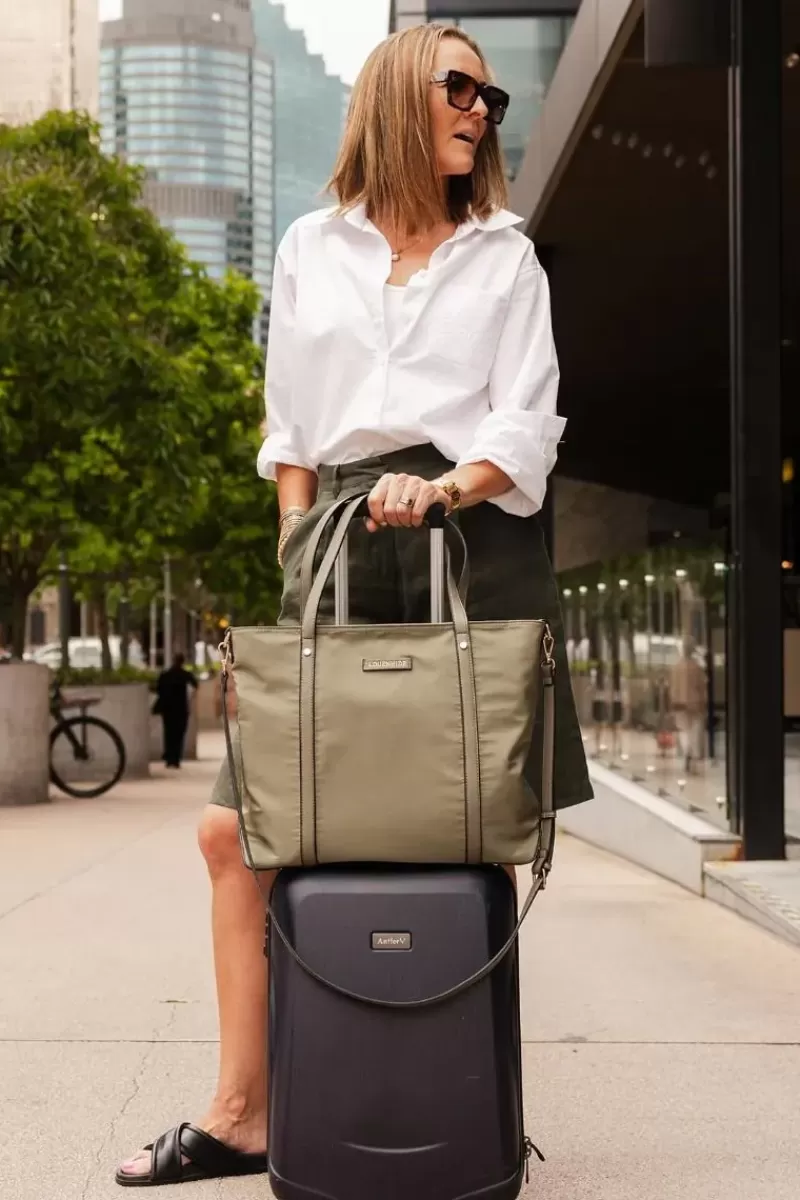 LOUENHIDE Nora Bag By In Khaki