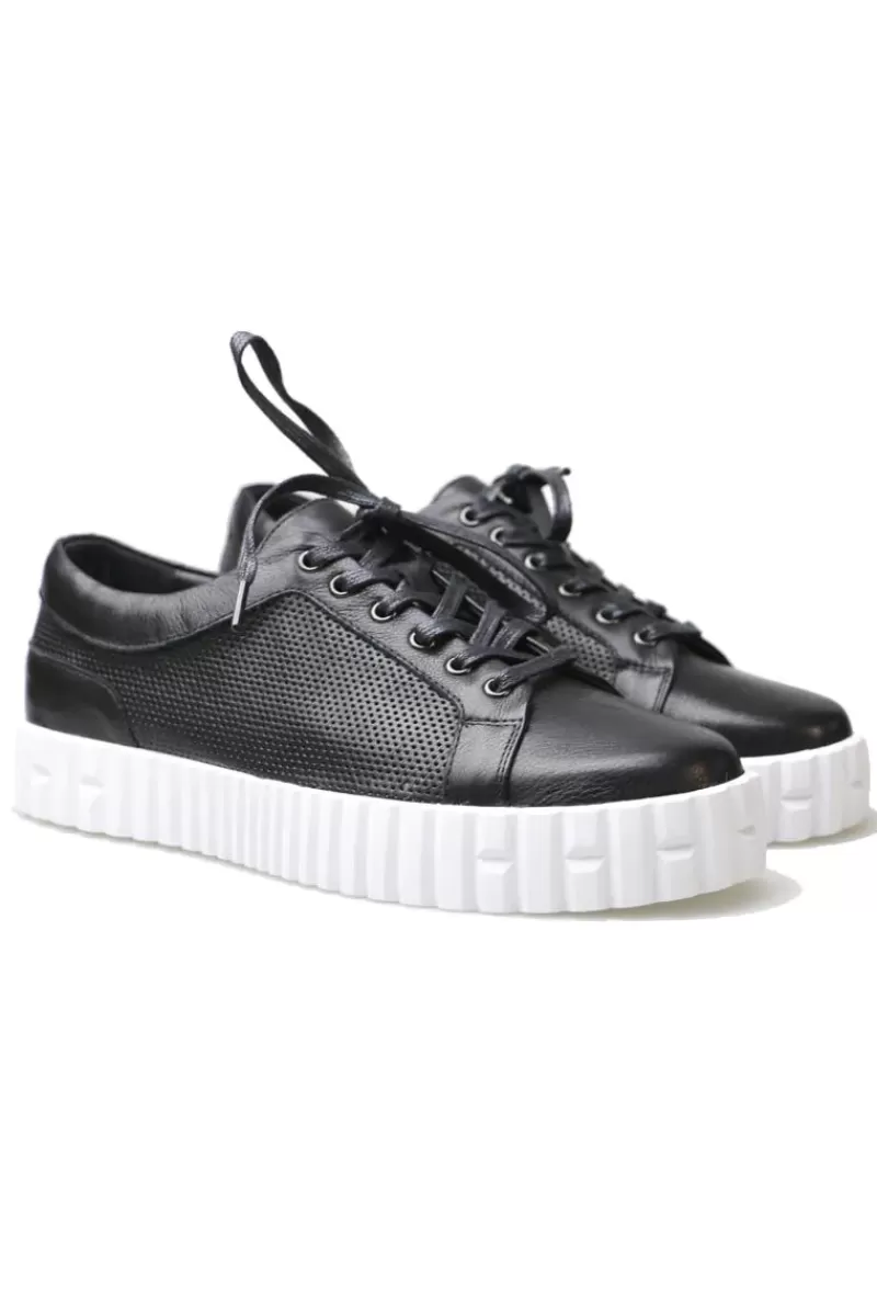 DJANGO & JULIETTE Osaac Sneaker By In Black