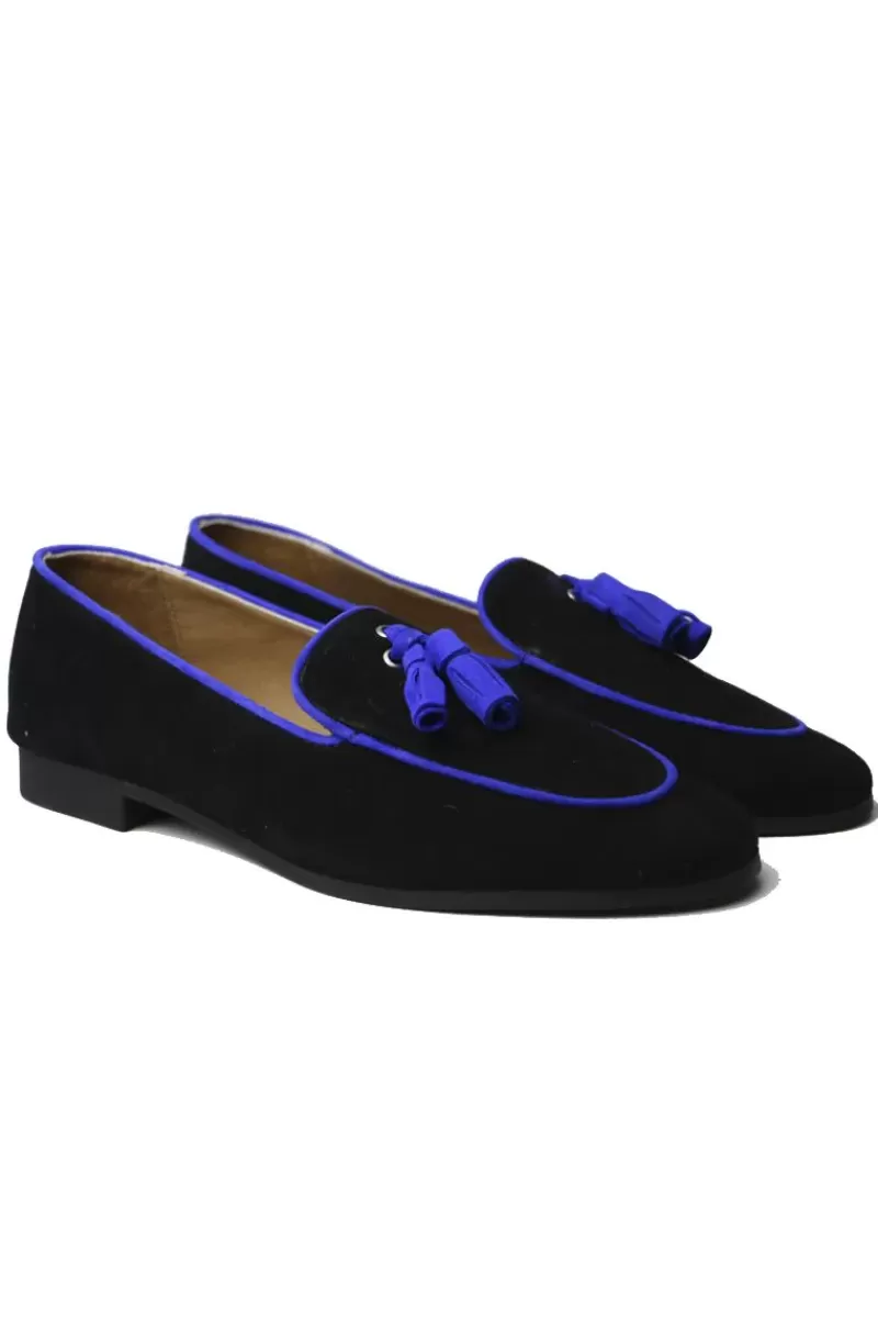 PIAZZA GRANDE Picollo Tassle Loafer In Black