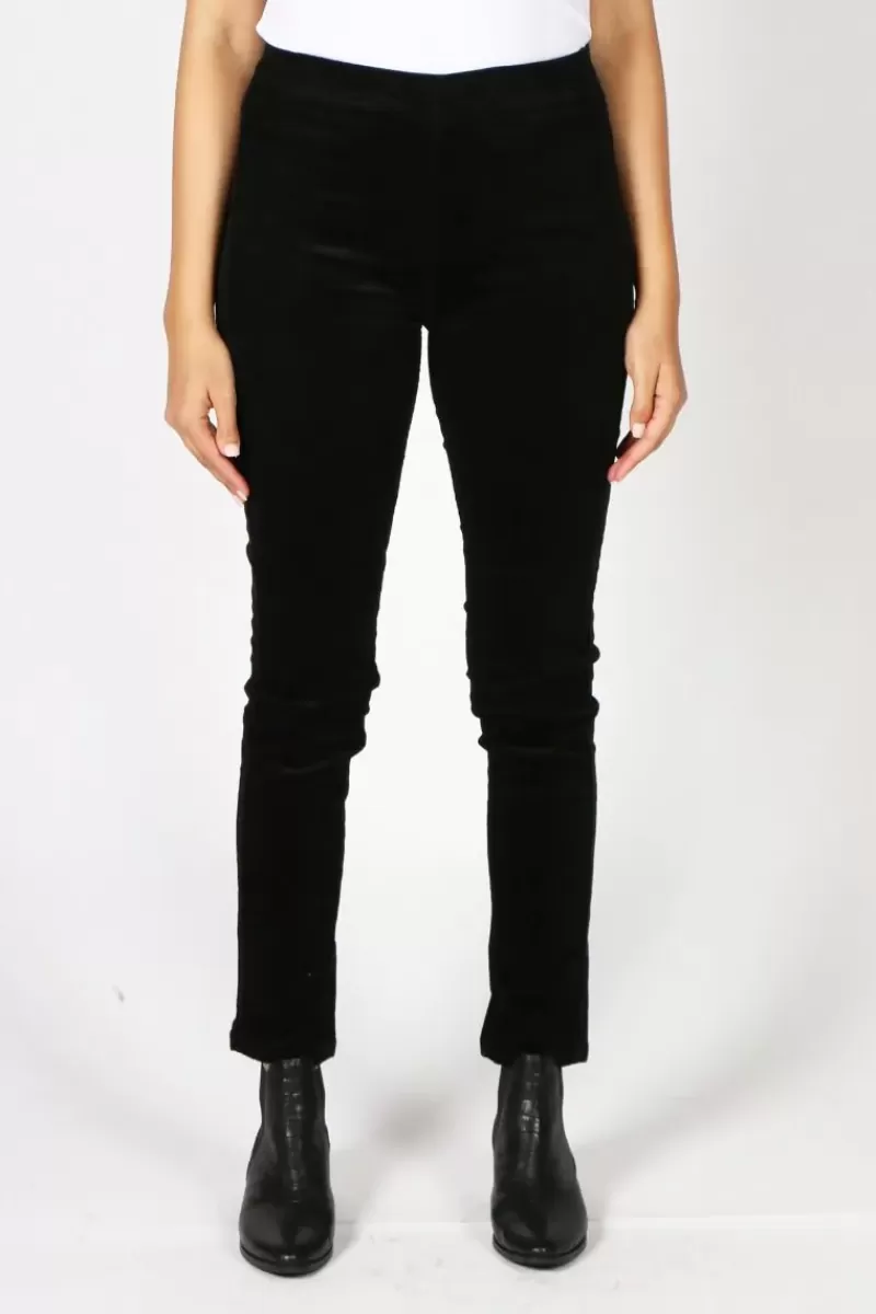 VASSALLI Slim Corduroy Pant In Black